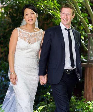 Mark Zuckerberg Updated His Status To Married Mark Zuckerberg Updated His Status To Married